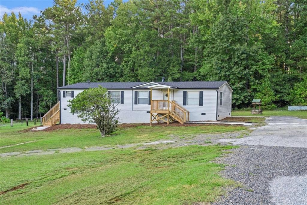 3 bedroom, 2 bathroom single family residence for sale at 1089 Cannon Farm Road, Oxford, GA 30054