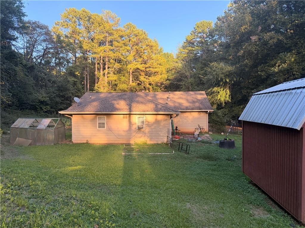4 bedroom, 2 bathroom, 2,112 sq ft single family residence for sale at 1921 Fisher Drive, Stockbridge, GA 30281