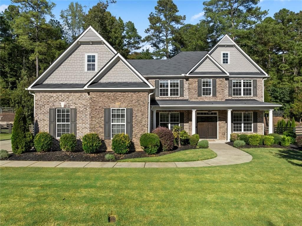 5 bedroom, 4 bathroom, 3,871 sq ft single family residence for sale at 6660 Canyon Cove, Cumming, GA 30028