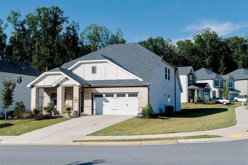 4 bedroom, 4 bathroom, 2,726 sq ft single family residence for sale at 608 Magnolia Drive, Dawsonville, GA 30534