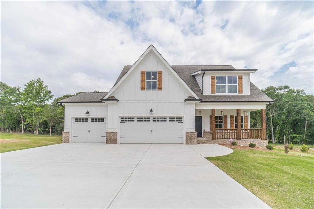 4 bedroom, 4 bathroom, 2,430 sq ft single family residence for sale at 348 Pinewood Drive, Covington, GA 30014