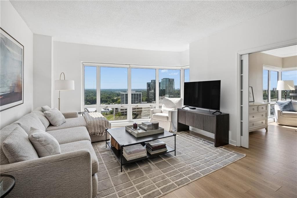 2 bedroom, 2 bathroom, 1,209 sq ft condominium for sale at 3475 Oak Valley Road 1210, Atlanta, GA 30326