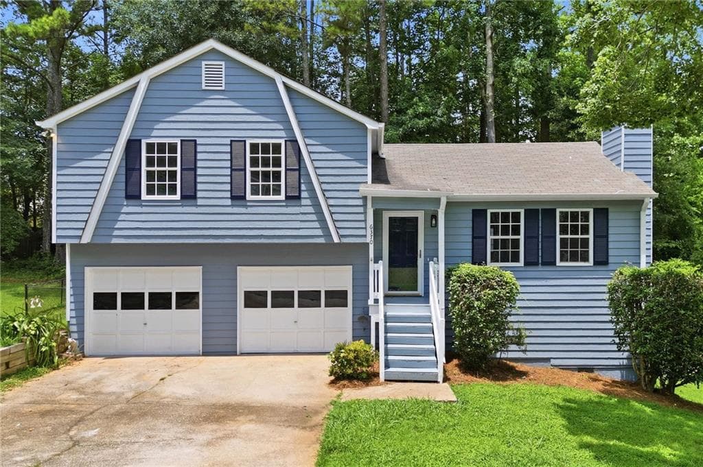 3 bedroom, 2 bathroom, 1,246 sq ft single family residence for sale at 6370 Holborne Lane, Douglasville, GA 30134