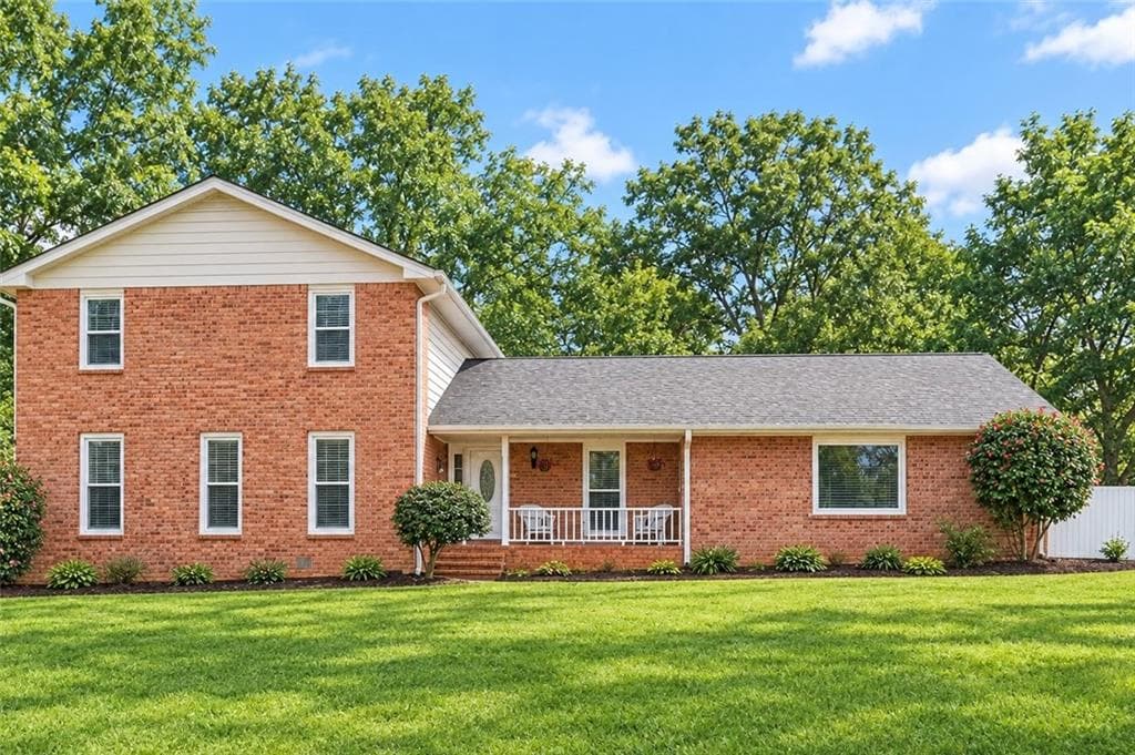 4 bedroom, 4 bathroom, 2,470 sq ft single family residence for sale at 2571 Highland Golf Course Drive, Conyers, GA 30013