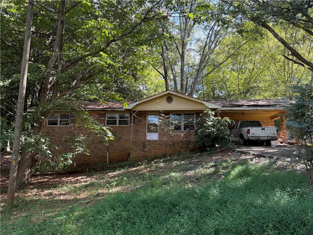 3 bedroom, 2 bathroom, 1,220 sq ft single family residence for sale at 17 S TRAIL, Dallas, GA 30157