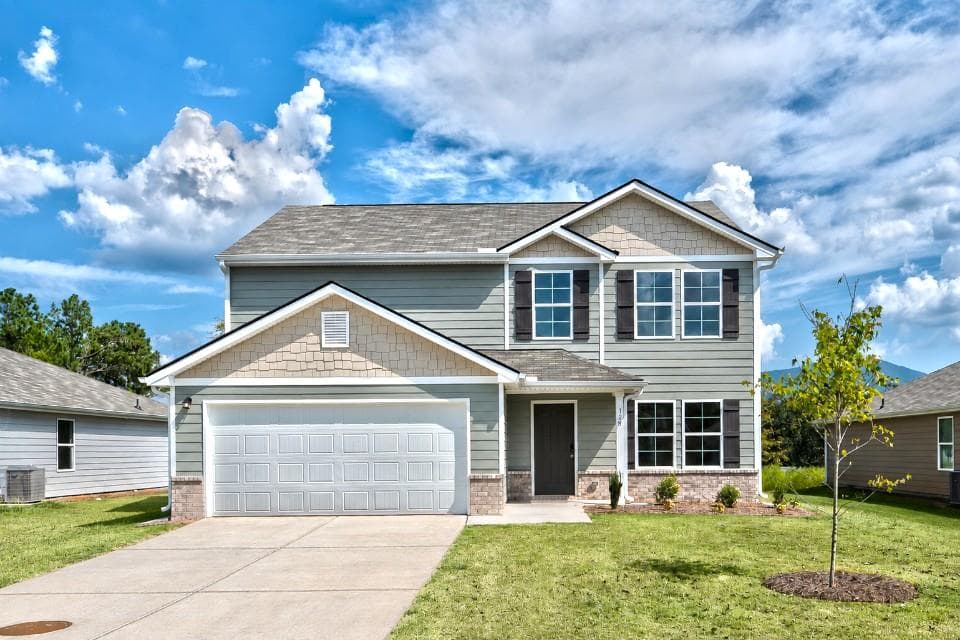 5 bedroom, 3 bathroom, 2,180 sq ft single family residence for sale at 128 Denise Drive, Chatsworth, GA 30705