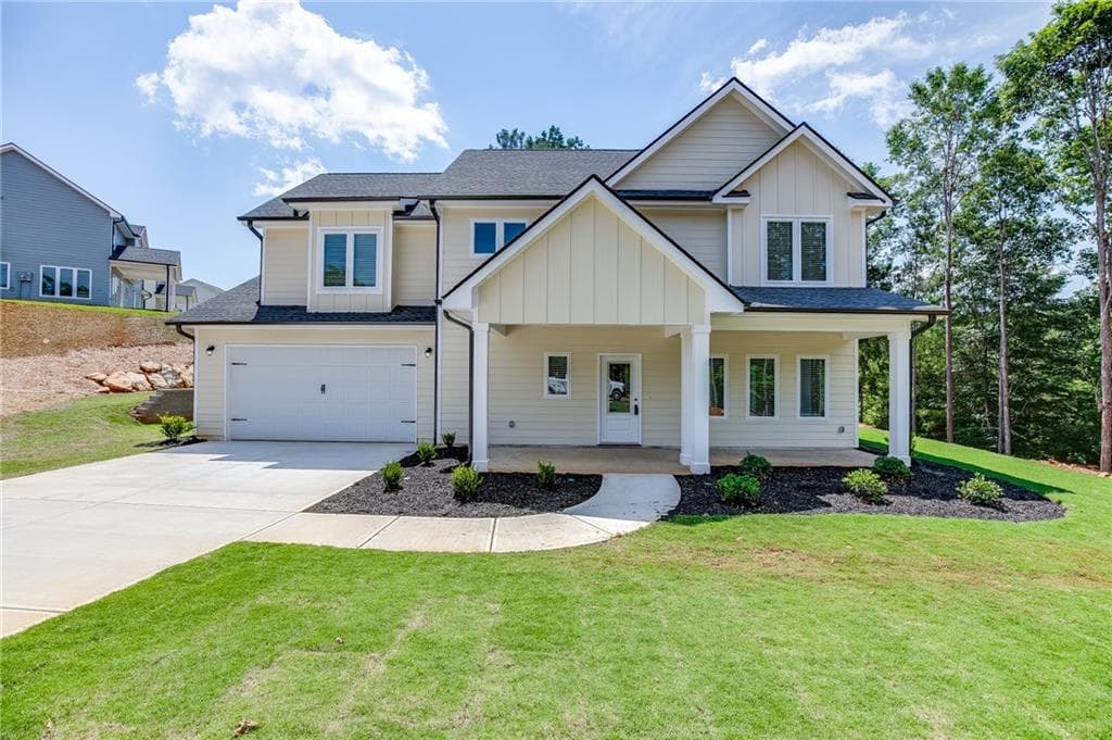 4 bedroom, 3 bathroom, 2,201 sq ft single family residence for sale at 155 Boulder Drive, Toccoa, GA 30577