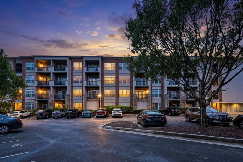 1 bedroom, 1 bathroom, 732 sq ft condominium for sale at 840 United Avenue 106, Atlanta, GA 30312