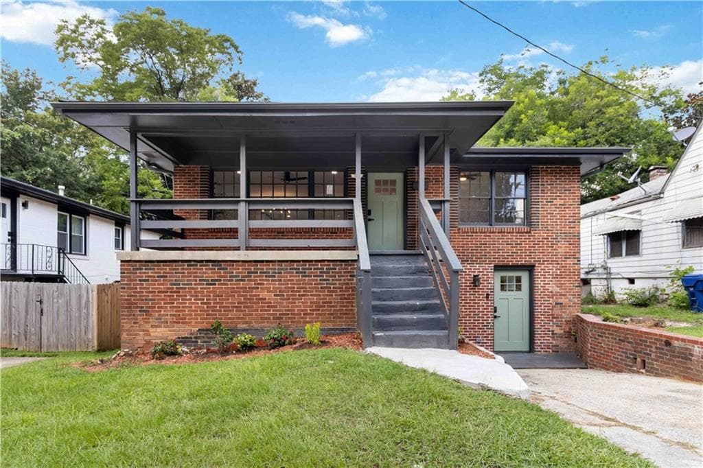 3 bedroom, 2 bathroom, 1,700 sq ft single family residence for rent at 74 Chappell Road, Atlanta, GA 30314 for $1,900 a month