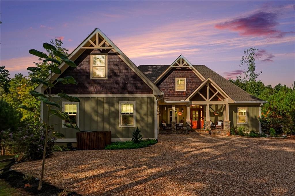 5 bedroom, 5 bathroom, 3,590 sq ft single family residence for sale at 161 Hill Place, Blairsville, GA 30512
