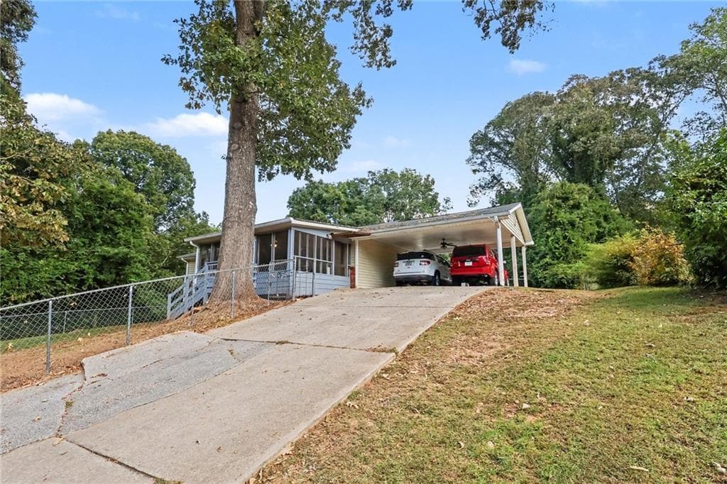 3 bedroom, 2 bathroom, 1,032 sq ft single family residence for sale at 8942 Meadow Drive, Lithia Springs, GA 30122