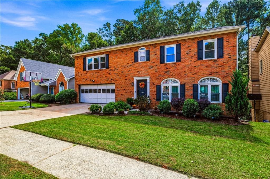 4 bedroom, 4 bathroom, 3,125 sq ft single family residence for sale at 3095 Oak Meadow Drive, Snellville, GA 30078