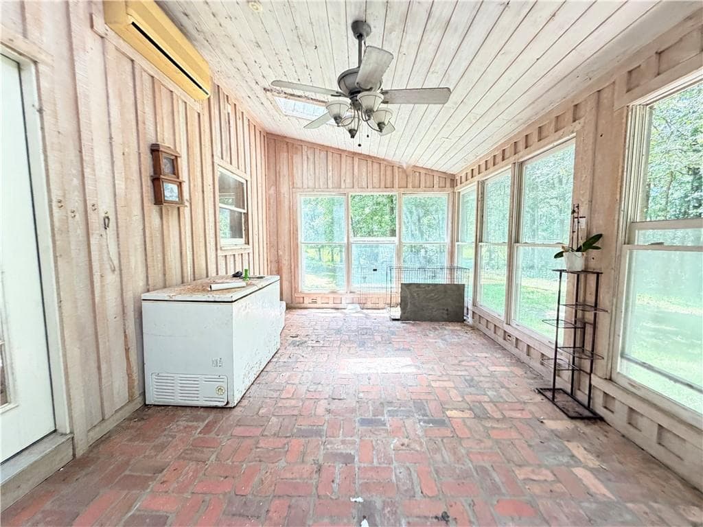 4 bedroom, 3 bathroom, 2,405 sq ft single family residence for sale at 18788 Ga Highway 27, Vienna, GA 31092