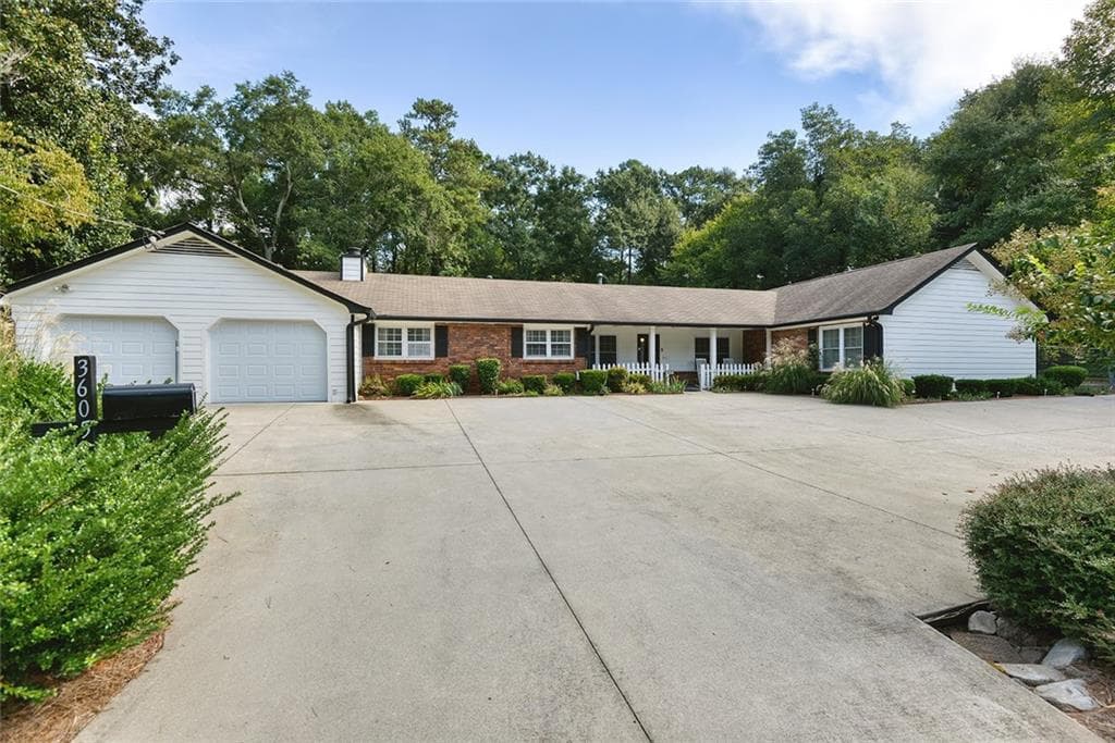 4 bedroom, 5 bathroom, 2,446 sq ft single family residence for sale at 3605 Shallowford Road, Marietta, GA 30062