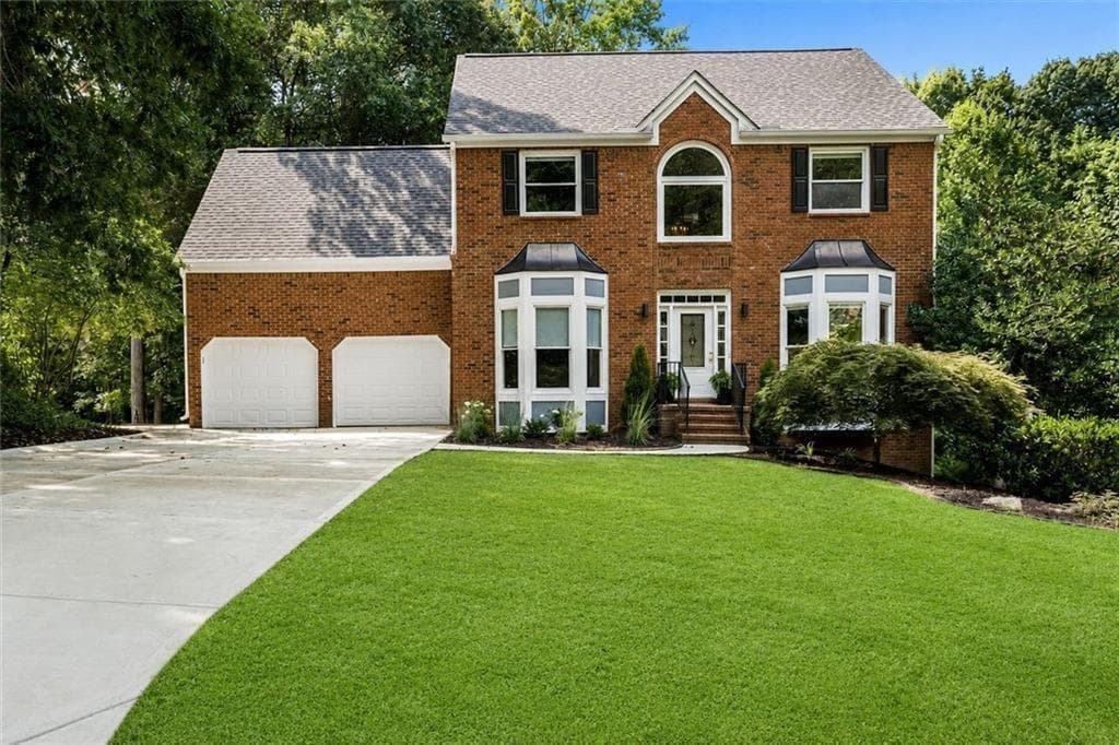 5 bedroom, 4 bathroom, 3,600 sq ft single family residence for sale at 4005 Southbrook Court, Kennesaw, GA 30152