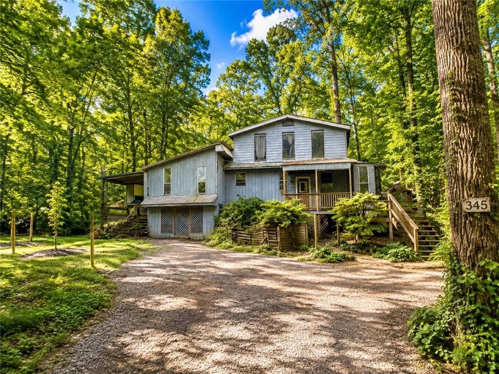 3 bedroom, 1 bathroom, 1,655 sq ft single family residence for sale at 345 Banner Circle, Ellijay, GA 30540