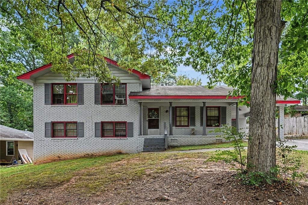 4 bedroom, 3 bathroom, 1,728 sq ft single family residence for sale at 3634 Telstar Drive, Ellenwood, GA 30294