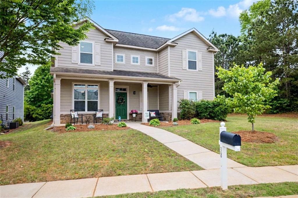 4 bedroom, 3 bathroom, 2,602 sq ft single family residence for sale at 38 Remington Way, Newnan, GA 30263