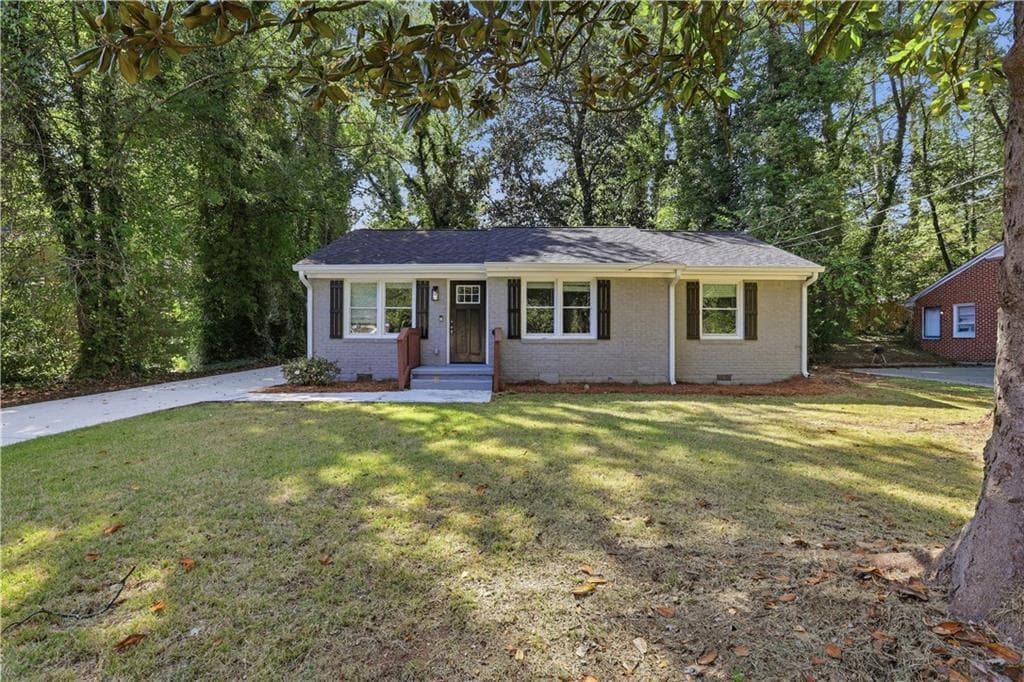 5 bedroom, 3 bathroom, 1,460 sq ft single family residence for sale at 3025 Catalina Drive, Decatur, GA 30032