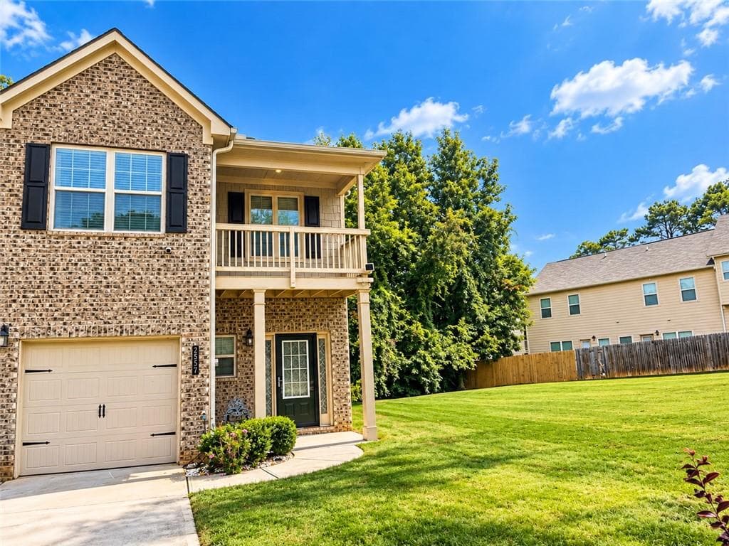 3 bedroom, 3 bathroom, 1,524 sq ft townhouse for rent at 2557 Castellan Drive, Atlanta, GA 30316 for $2,650 a month