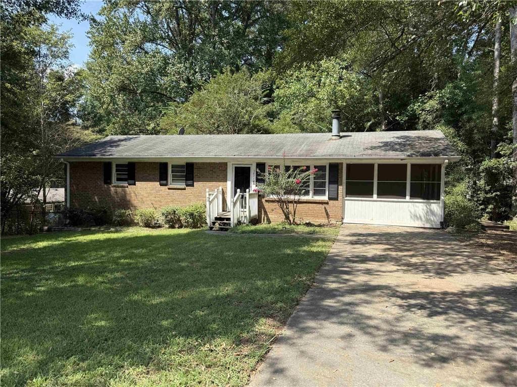 4 bedroom, 3 bathroom, 2,160 sq ft single family residence for sale at 2871 Ridgecrest Circle, Powder Springs, GA 30127