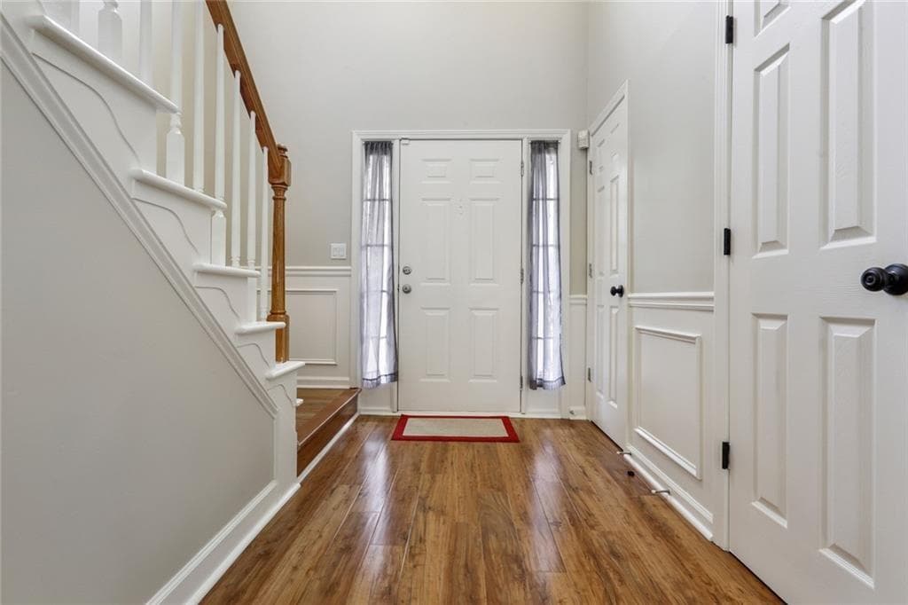3 bedroom, 3 bathroom, 2,192 sq ft single family residence for sale at 4905 Weathervane Drive, Alpharetta, GA 30022