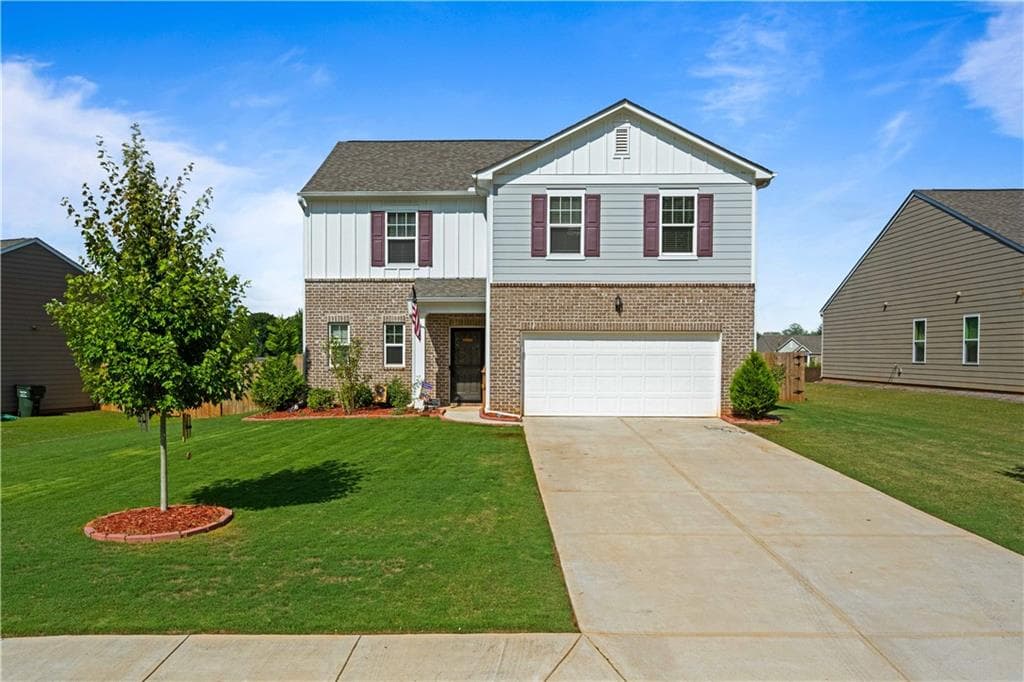 5 bedroom, 3 bathroom, 2,313 sq ft single family residence for rent at 261 Mccall Way, Monroe, GA 30655 for $2,550 a month