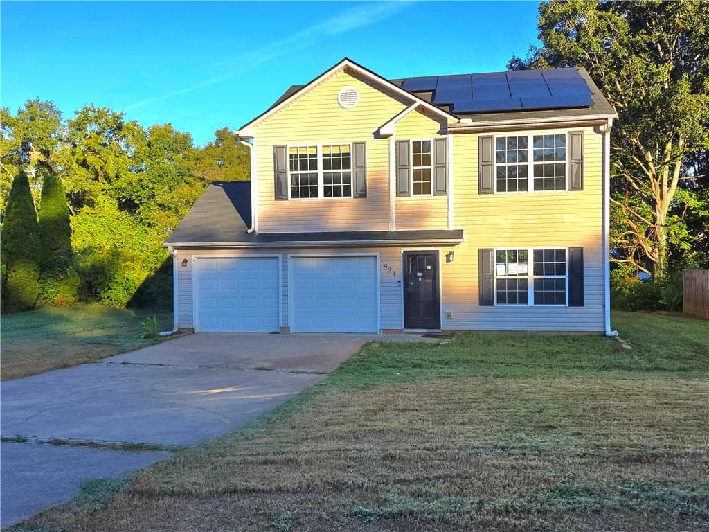 3 bedroom, 3 bathroom, 1,548 sq ft single family residence for sale at 421 Shenandoah Court, Winder, GA 30680