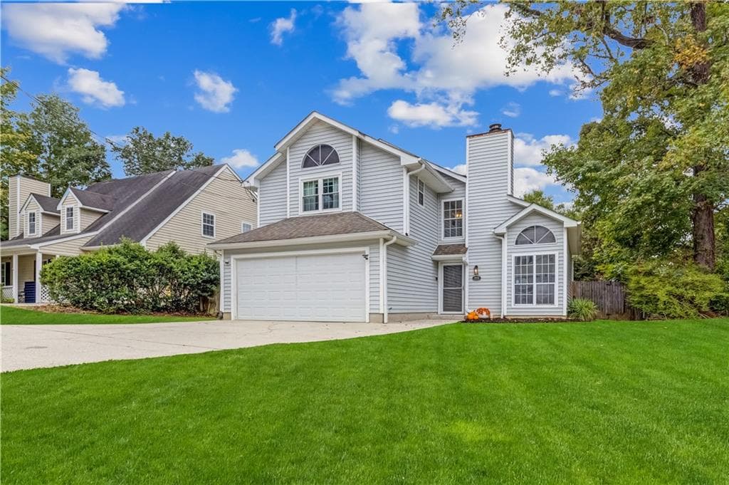 3 bedroom, 3 bathroom, 1,491 sq ft single family residence for sale at 5902 Brookside Drive, Mableton, GA 30126