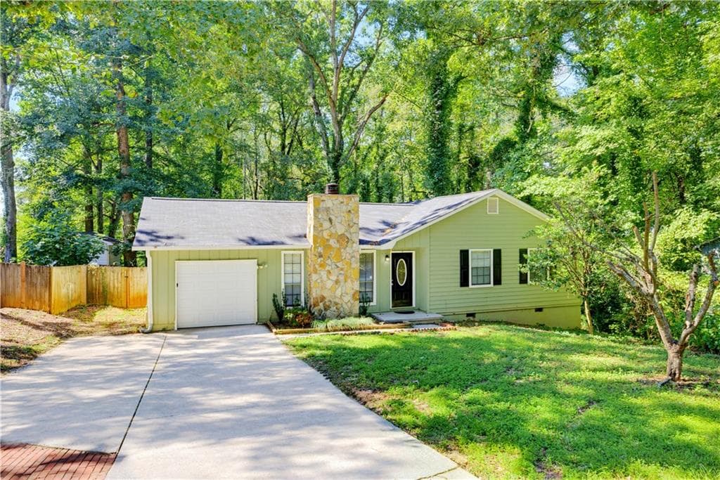 3 bedroom, 2 bathroom, 1,116 sq ft single family residence for sale at 2503 Hewatt Road, Snellville, GA 30039