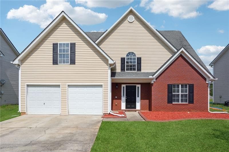 5 bedroom, 3 bathroom, 2,342 sq ft single family residence under contract at 5721 Colonnade Drive, Rex, GA 30273