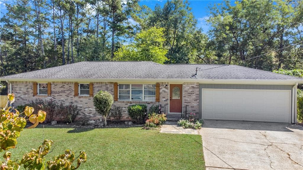 4 bedroom, 3 bathroom, 2,296 sq ft single family residence for sale at 2741 Elkhart Circle, Marietta, GA 30064