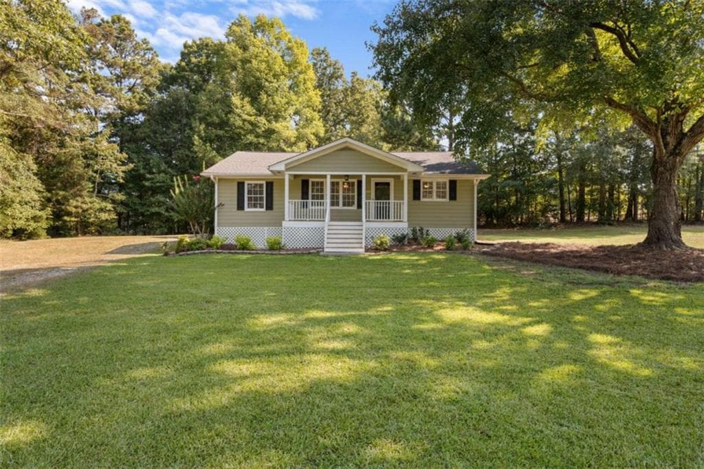 3 bedroom, 2 bathroom, 1,506 sq ft single family residence for sale at 243 Seay Road, Fayetteville, GA 30215