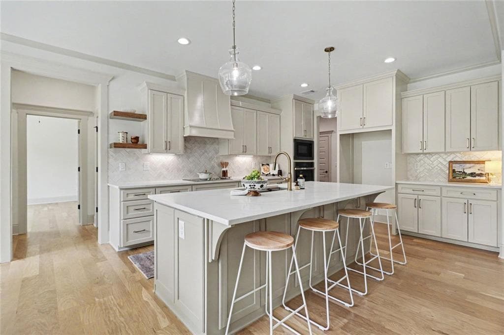 5 bedroom, 4 bathroom, 3,309 sq ft single family residence for sale at 105 W Lake Boulevard, Carrollton, GA 30116