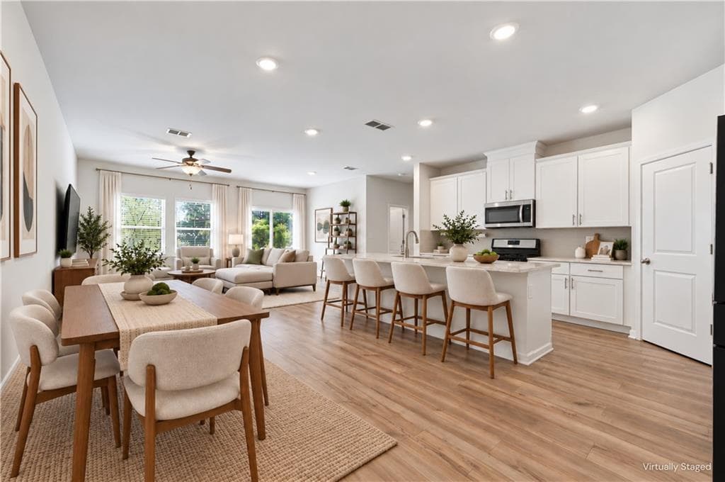 3 bedroom, 3 bathroom, 1,888 sq ft townhouse for sale at 1665 Villageside Court, Lawrenceville, GA 30043