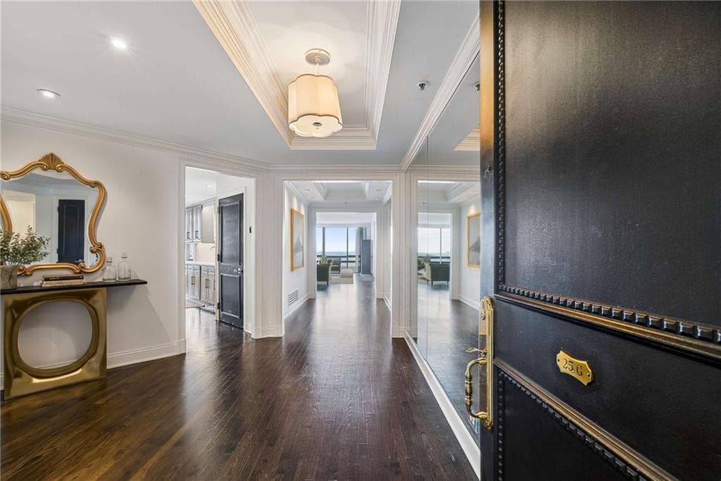 2 bedroom, 2 bathroom, 2,403 sq ft condominium for sale at 2660 Peachtree Road 25G, Atlanta, GA 30305