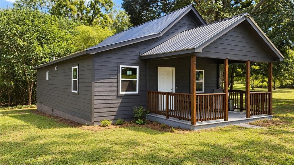 3 bedroom, 2 bathroom, 1,090 sq ft single family residence for sale at 2 Smith Road, Newnan, GA 30263