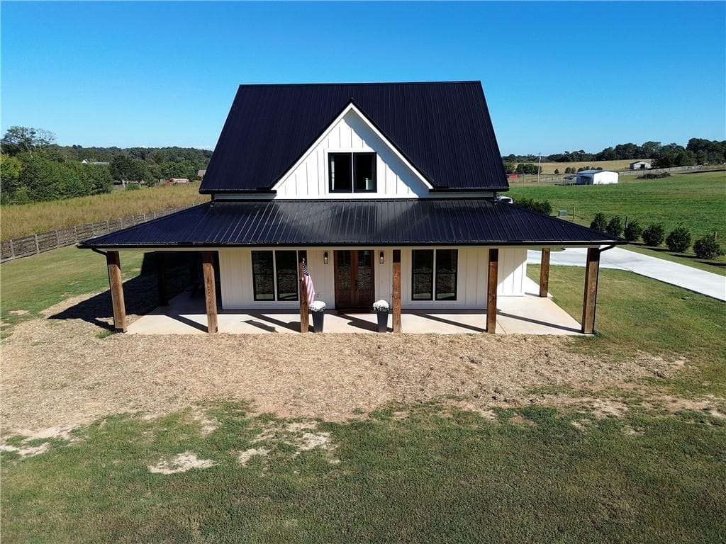 4 bedroom, 3 bathroom, 2,742 sq ft single family residence for sale at 554 Pendley Road, Calhoun, GA 30701