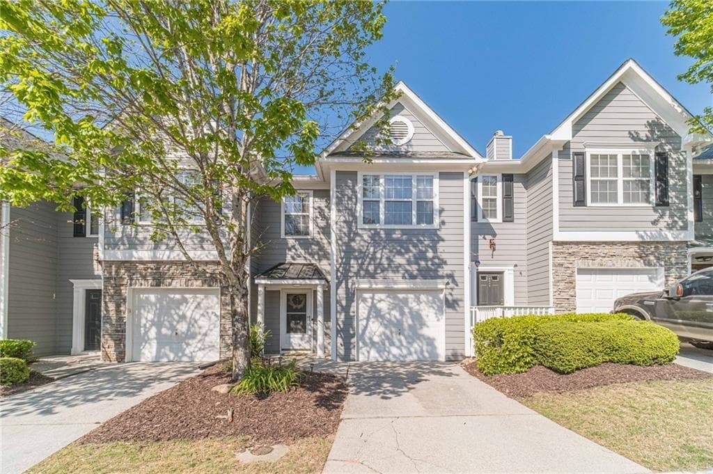2 bedroom, 3 bathroom, 1,506 sq ft townhouse under contract at 6436 Portside Way, Flowery Branch, GA 30542