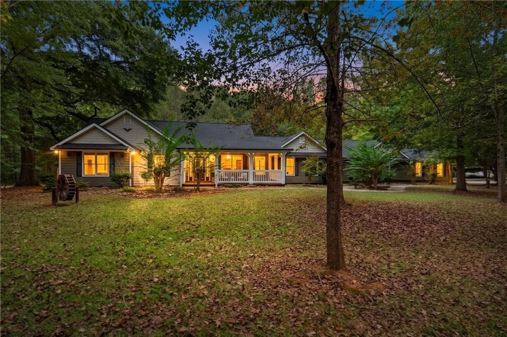 4 bedroom, 3 bathroom, 4,158 sq ft single family residence for sale at 542 Knox Chapel Road, Social Circle, GA 30025