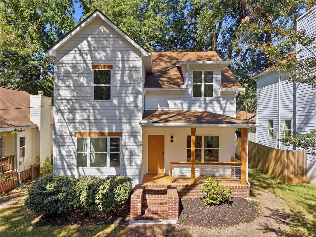 4 bedroom, 3 bathroom, 1,659 sq ft single family residence for sale at 1007 Camilla Street, Atlanta, GA 30314