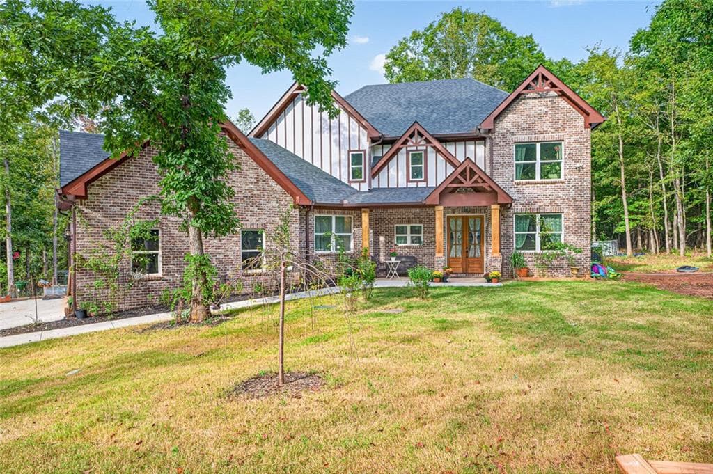 5 bedroom, 4 bathroom, 4,136 sq ft single family residence for sale at 339 Jennings Lane, Nicholson, GA 30565