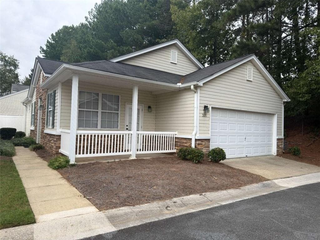 2 bedroom, 2 bathroom, 966 sq ft single family residence for sale at 305 WINDCROFT, Acworth, GA 30101