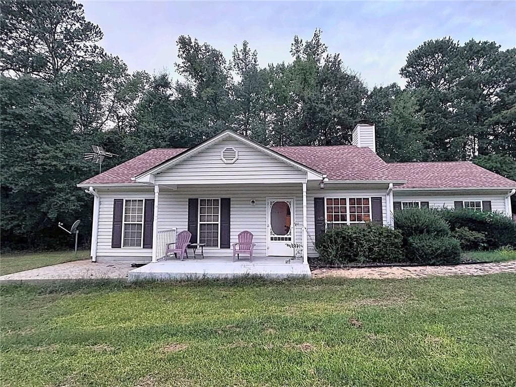 3 bedroom, 2 bathroom, 1,184 sq ft single family residence for sale at 1815 Midway Church Road, Newborn, GA 30056