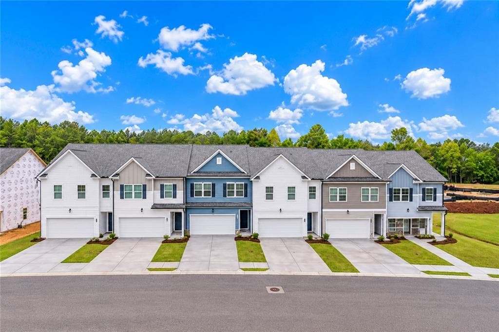 3 bedroom, 3 bathroom, 1,743 sq ft townhouse for rent at 1110 Edinberg Dr Drive, Villa Rica, GA 30180 for $2,100 a month
