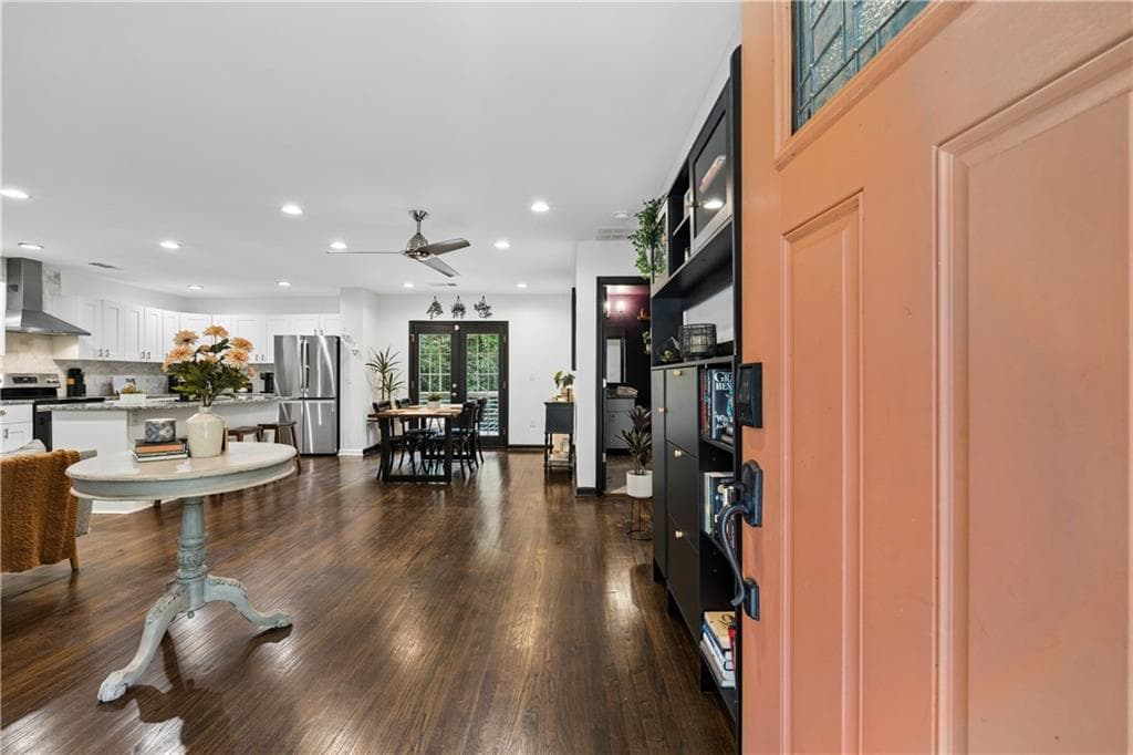 3 bedroom, 2 bathroom, 1,701 sq ft single family residence for sale at 2127 Garden Circle, Decatur, GA 30032
