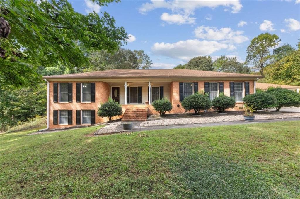 5 bedroom, 4 bathroom, 3,865 sq ft single family residence for sale at 2570 Benton Drive, Jonesboro, GA 30236