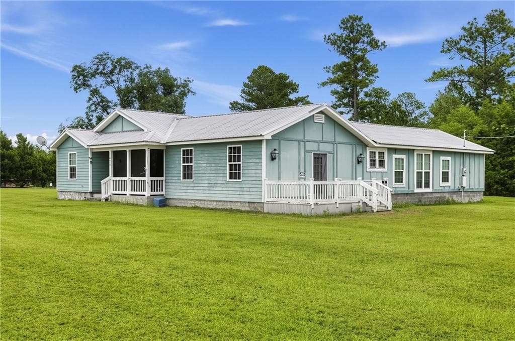 3 bedroom, 2 bathroom, 3,162 sq ft single family residence for sale at 473 Th Tippett Road, Vidalia, GA 30474