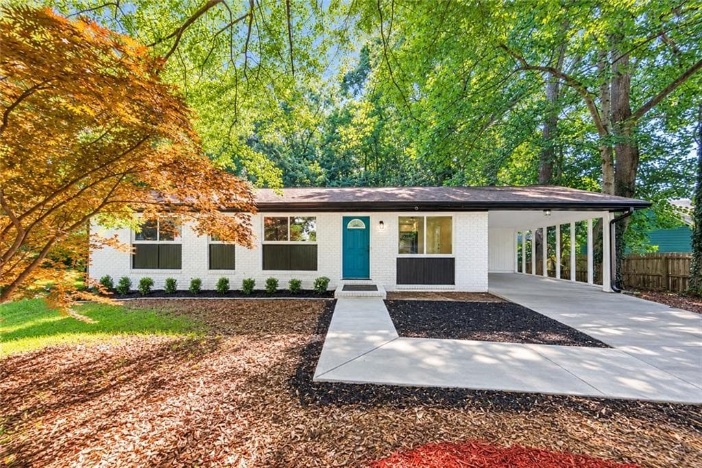 3 bedroom, 2 bathroom, 1,100 sq ft single family residence for sale at 2461 Sherwood Place, Marietta, GA 30008