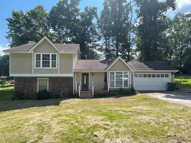 3 bedroom, 3 bathroom, 1,627 sq ft single family residence for sale at 2436 Stratford Court, Decatur, GA 30035